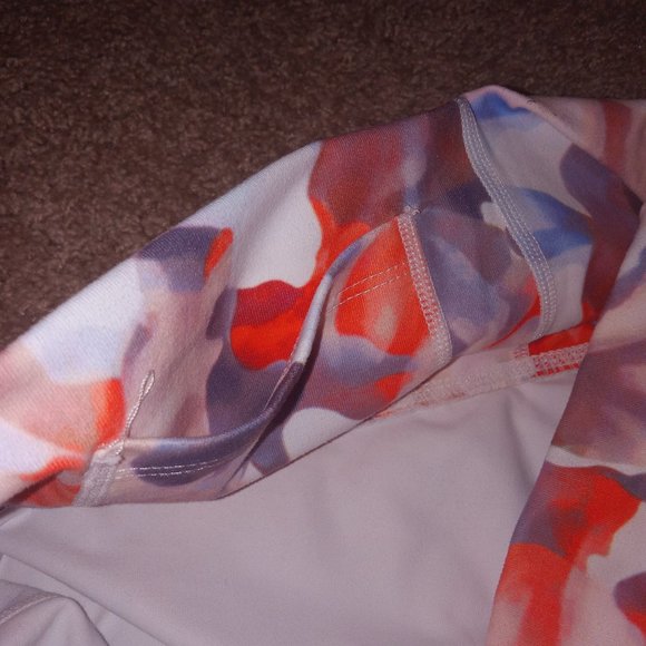 Fabletics Define Powerhold Legging High Waist Daydream Floral Print Size Large - Picture 5 of 10